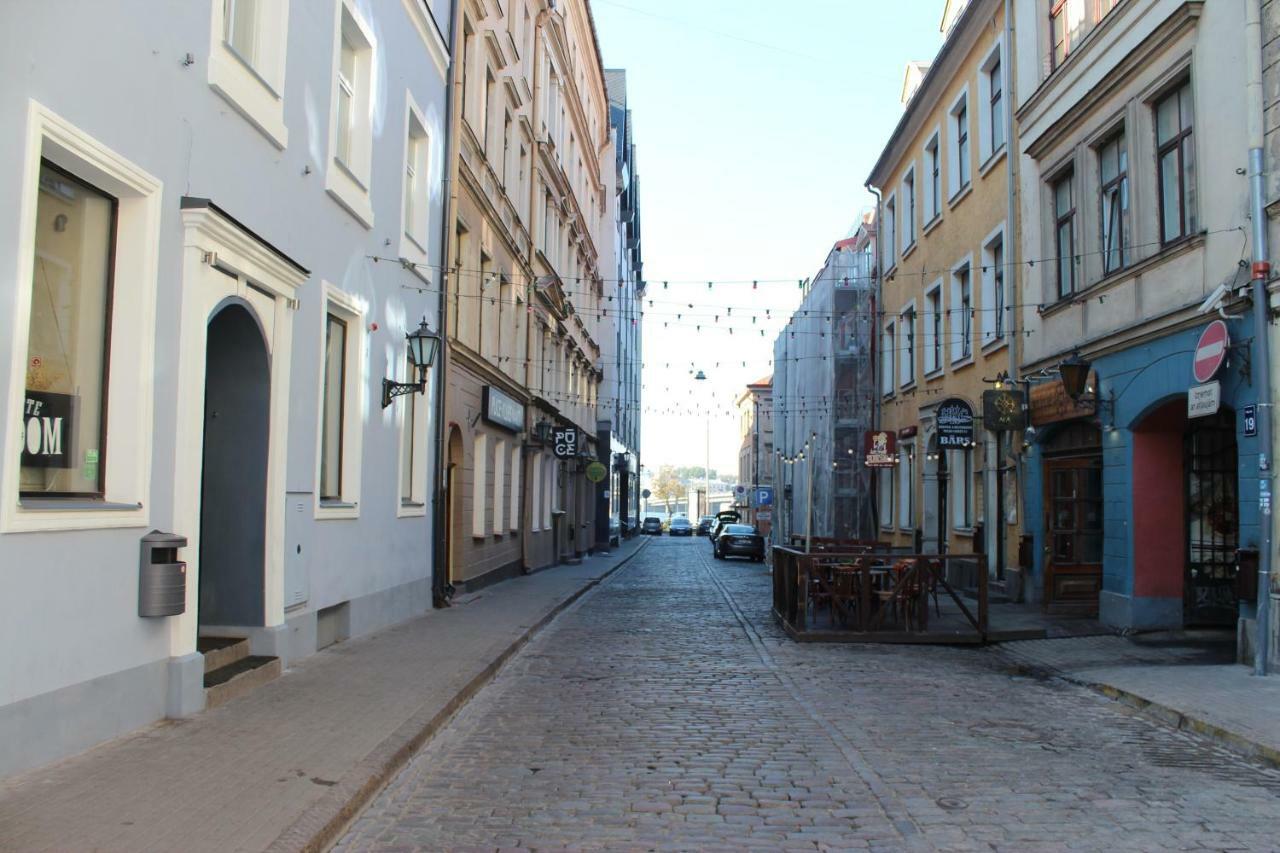 Three-Bedroom Apartment On Peldu 19 Riga Kültér fotó